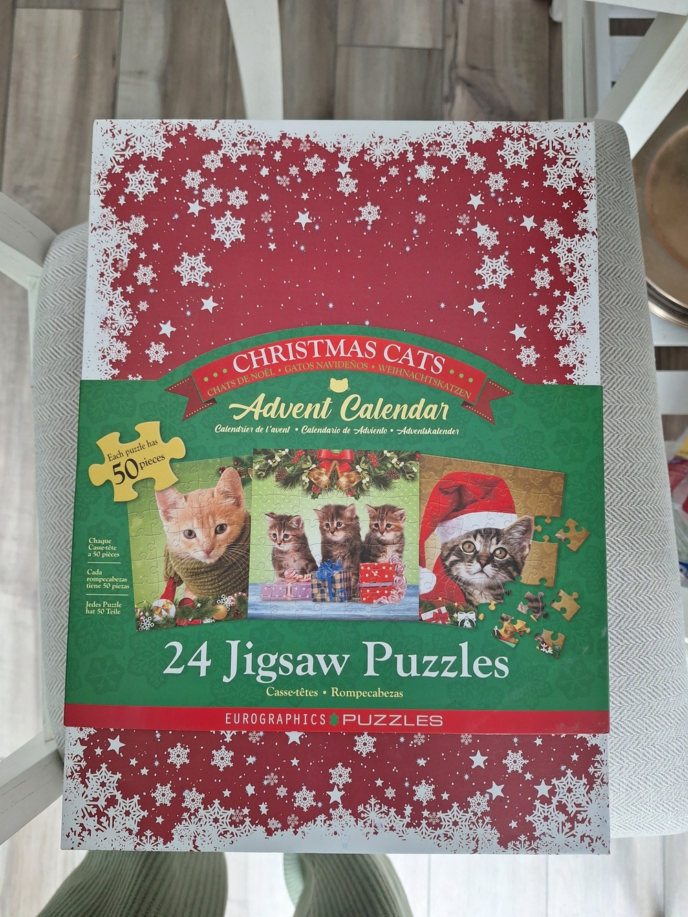 Christmas Cats Advent Calendar - Red & Green Cat Jigsaw Puzzle Set